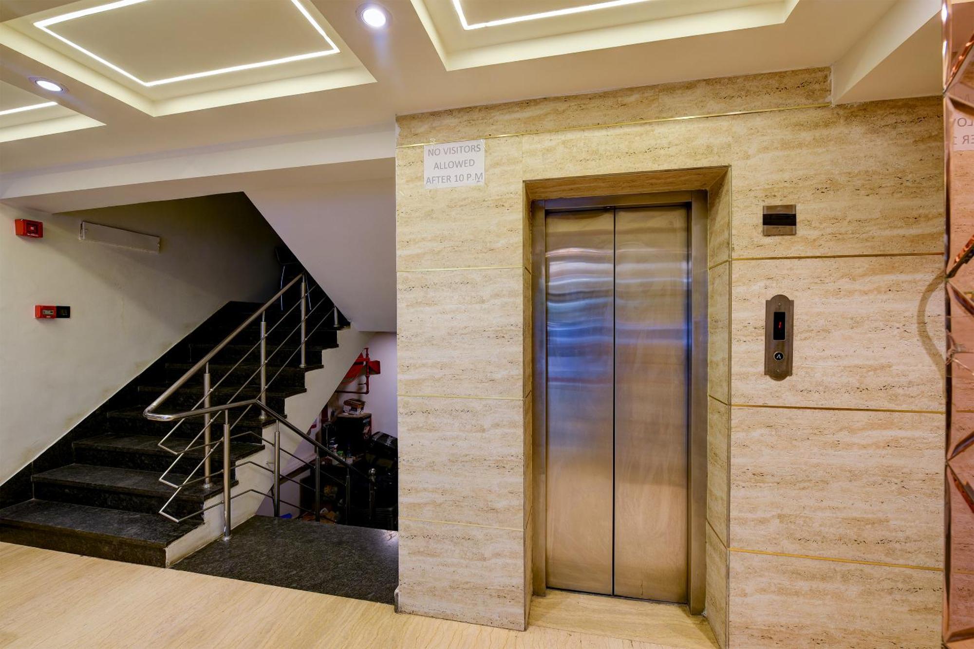 Hotel Sohana Palace Near New Delhi Railway Satation Esterno foto