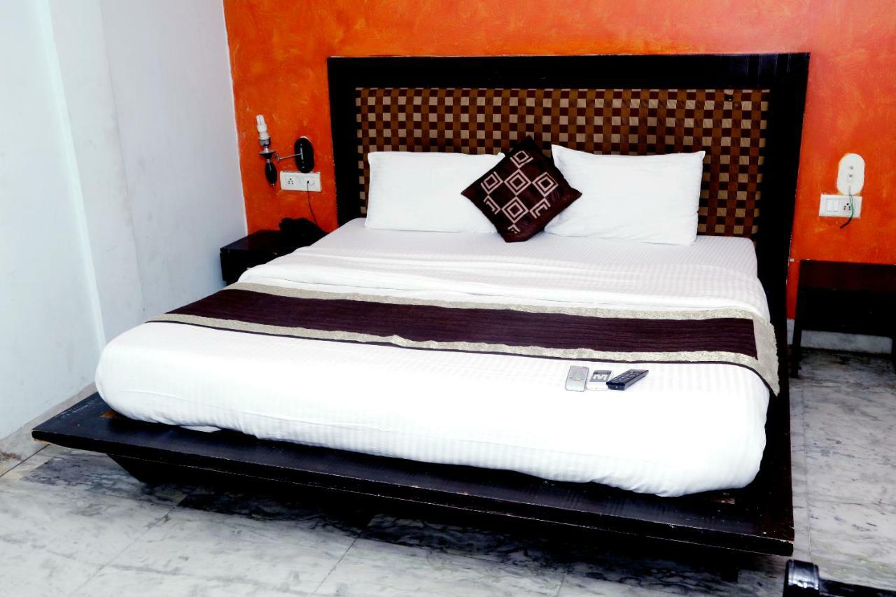 Hotel Sohana Palace Near New Delhi Railway Satation Esterno foto